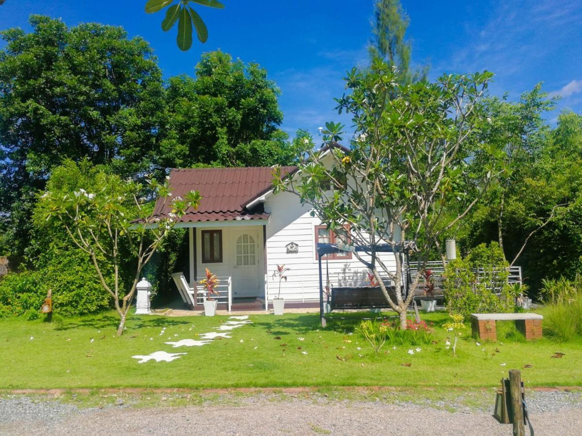 Terrua Main Ten Villa Garden Suan Phueng Luaran gambar